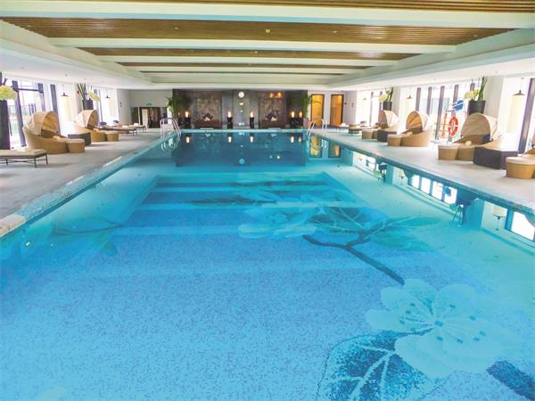 室内游泳馆水温及场馆湿度怎么控制