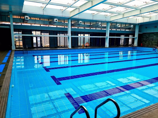 建室内游泳池需要配置哪些游泳池设备
