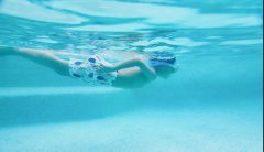 游泳池余氯过高会有什么影响？