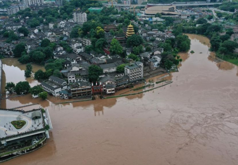 被洪水淹了游泳池设备怎么处理