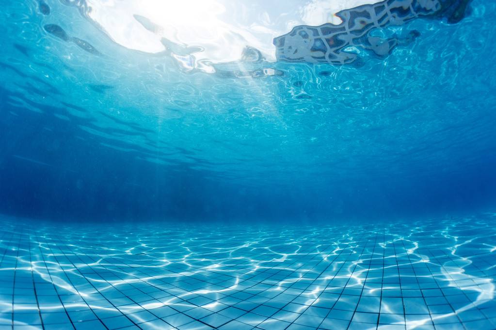 游泳池水质消毒,游泳池水质消毒问题