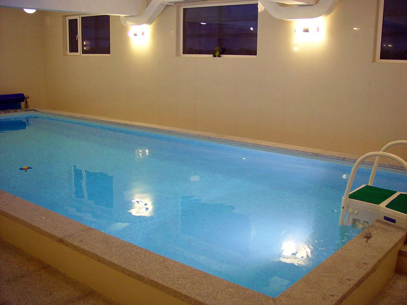 屋顶别墅游泳池设计,别墅游泳池设计,屋顶别墅游泳池设备