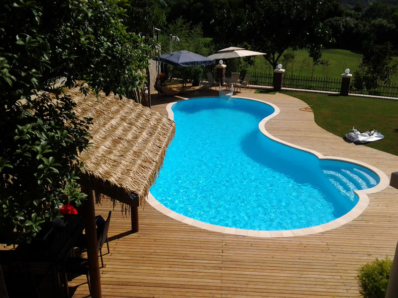 别墅建游泳池用什么水处理系统不会后悔呢？泳池专业公司告诉你？