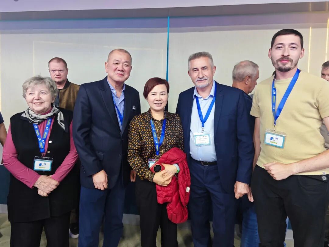 中俄生态合作新突破！汉海牵手戴思乐亮相叶卡捷琳堡动物园95周年庆，破解场馆高能耗难题！